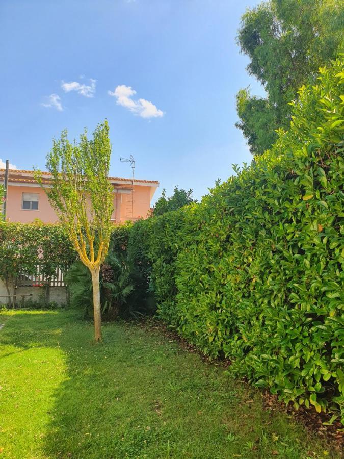 Andrea'S House Villa Fiumicino Exterior photo